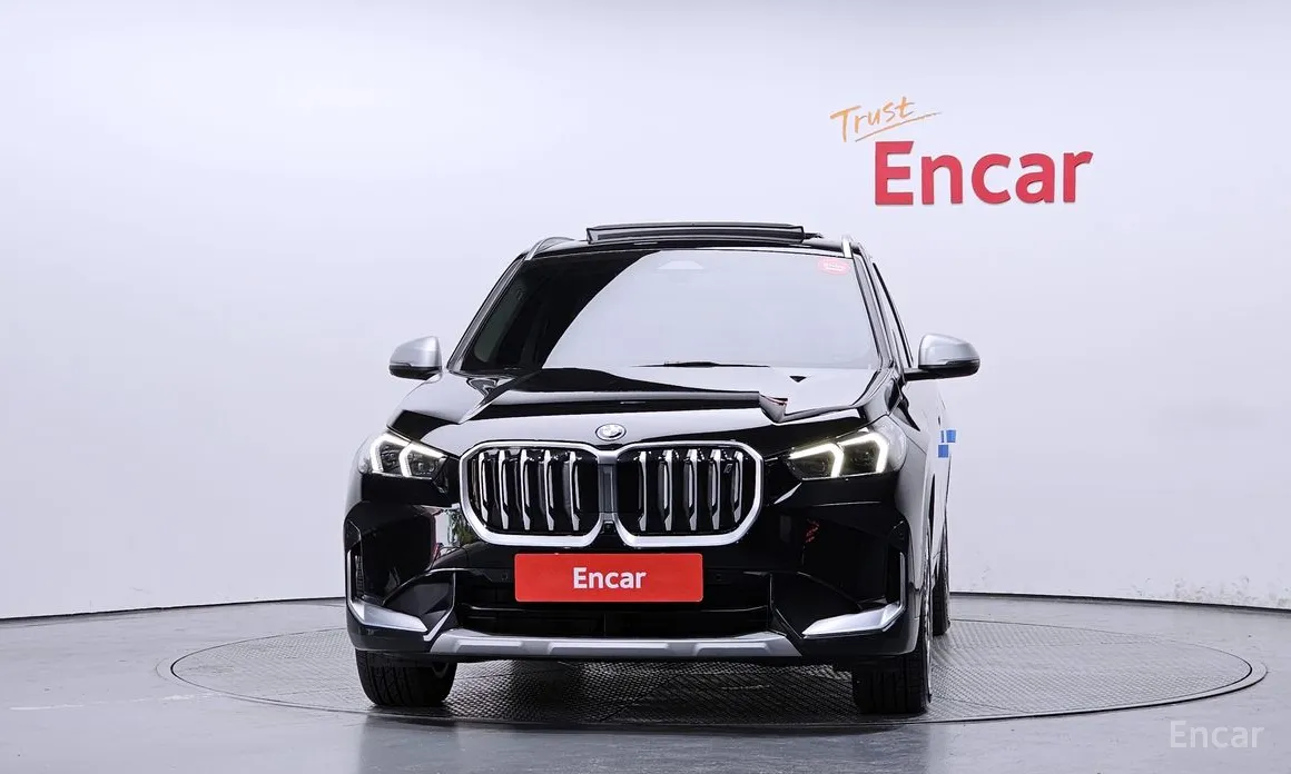 BMW iX1 2023 xDrive 30 xLine