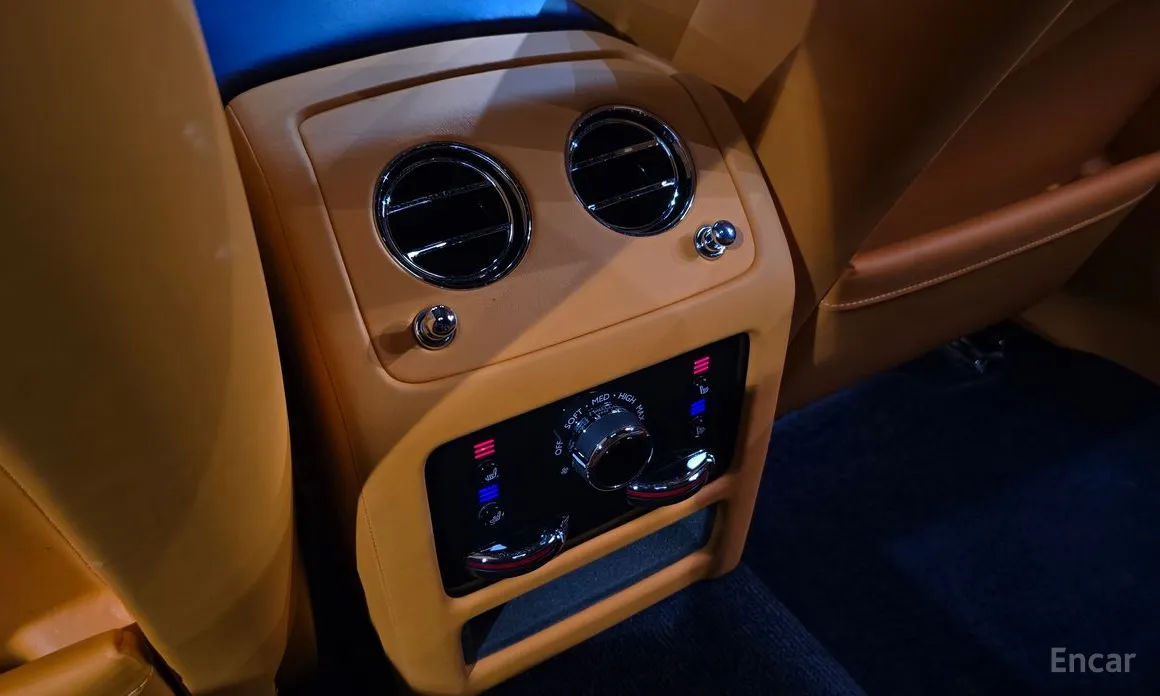 Rolls-Royce Ghost 2020 6.7 V12