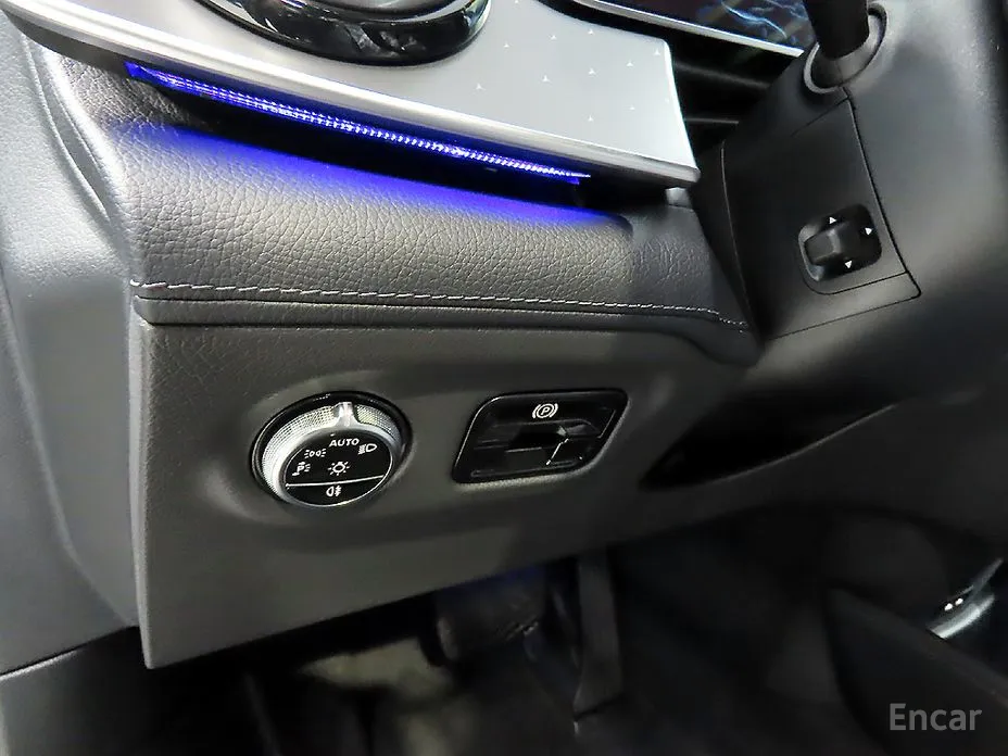 Mercedes-Benz EQE 2022 EQE350+