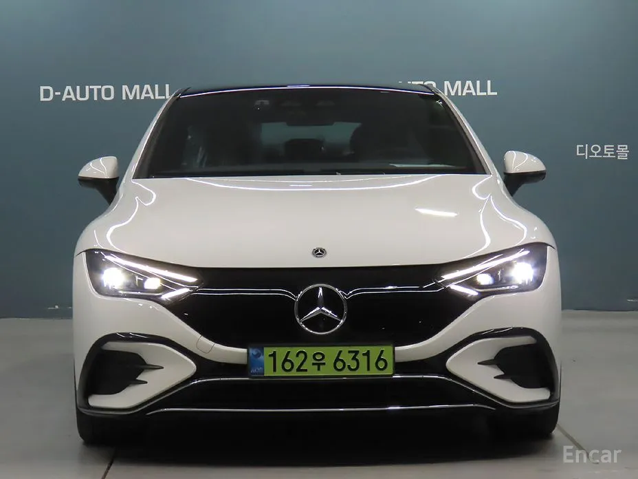 Mercedes-Benz EQE 2022 EQE350+