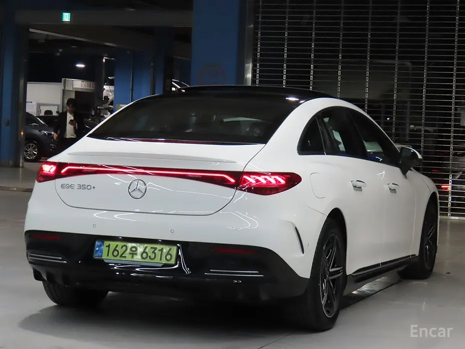 Mercedes-Benz EQE 2022 EQE350+