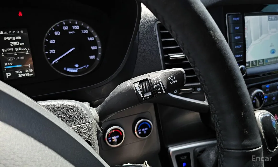 Hyundai Solati 2015 15-seater