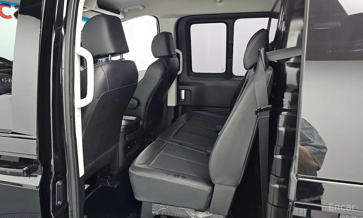 Hyundai Staria 2021 L3.5 Cargo 5-Seater