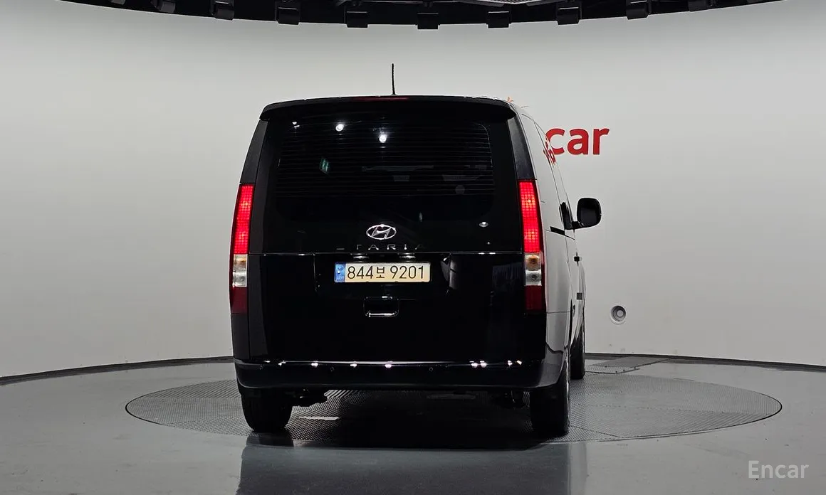 Hyundai Staria 2021 L3.5 Cargo 5-Seater