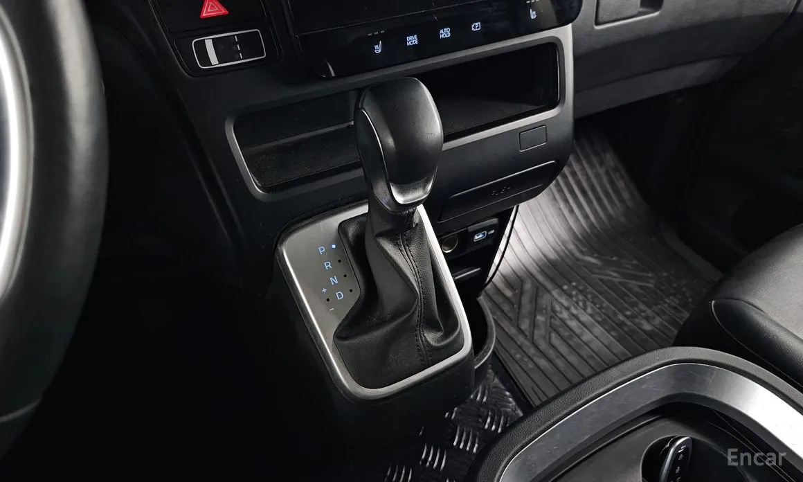 Hyundai Staria 2021 L3.5 Cargo 5-Seater