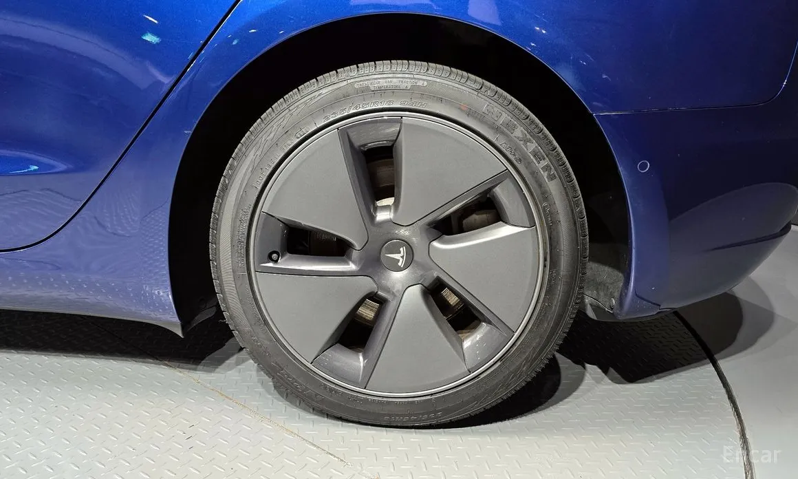 Tesla Model 3 2017 Long Range