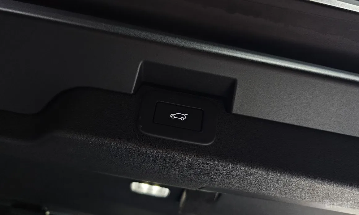 Land Rover Discovery 2017 P360 Dynamic HSE