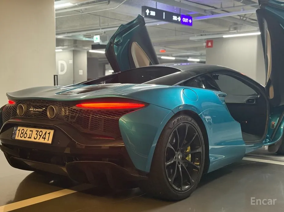 McLaren Artura 2021 3.0 Coupe