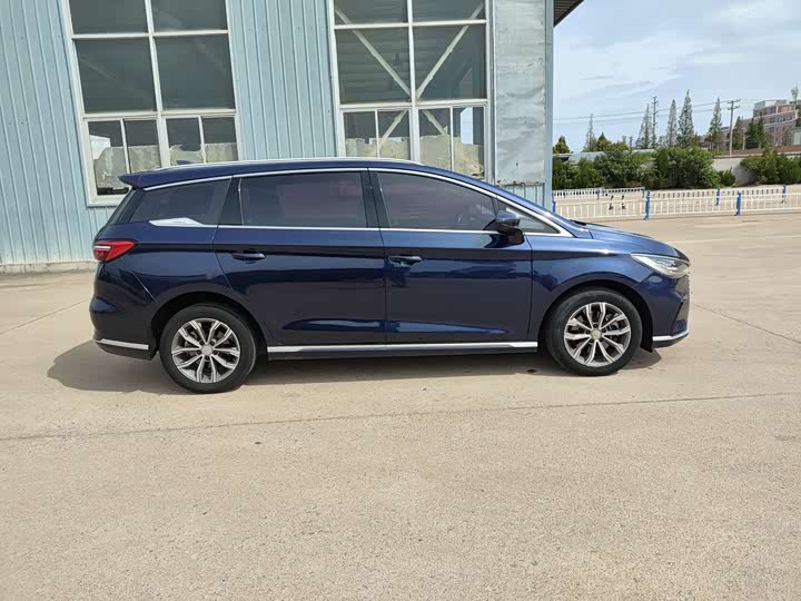 BYD Song Max 2021 2021款 升级版 1.5T 自动豪华型 7座