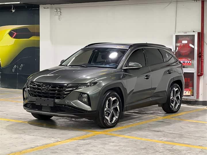 Hyundai Tucson L 2023 2023款 途胜L 1.5T 自动两驱LUX尊贵版