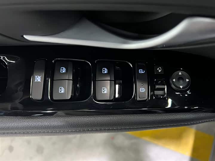 Hyundai Tucson L 2023 2023款 途胜L 1.5T 自动两驱LUX尊贵版