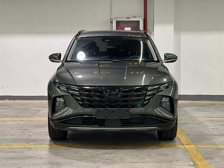 Hyundai Tucson L 2023 2023款 途胜L 1.5T 自动两驱LUX尊贵版