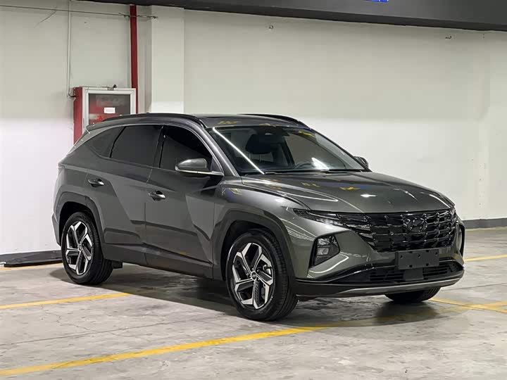Hyundai Tucson L 2023 2023款 途胜L 1.5T 自动两驱LUX尊贵版