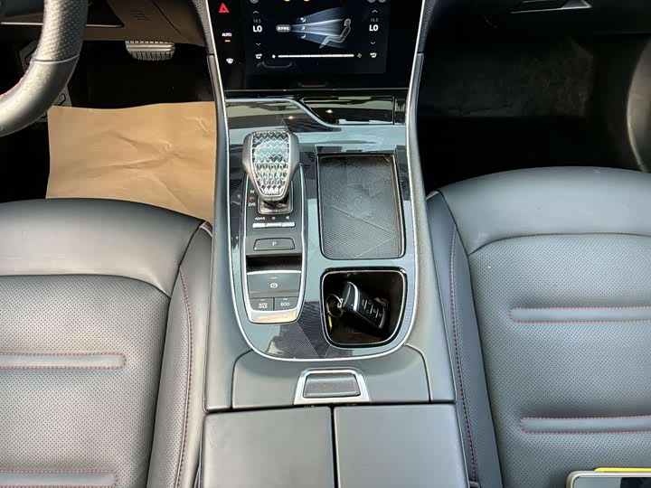 GAC Trumpchi GS4 Plus 2022 2022款 390T 自动星云版