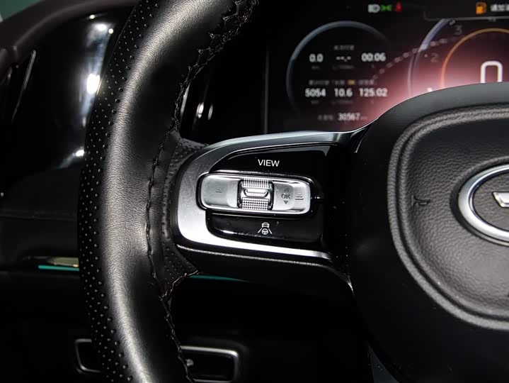 GAC Trumpchi M8 2024 2024款 大师系列 400T 至尊版