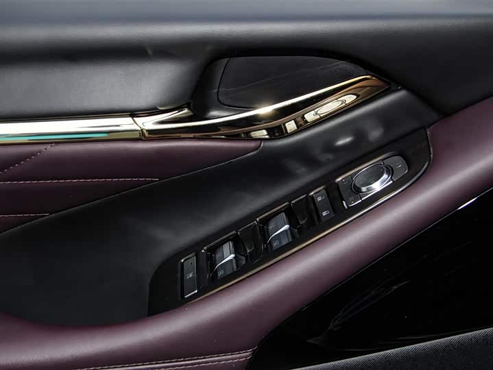 GAC Trumpchi M8 2024 2024款 大师系列 400T 至尊版