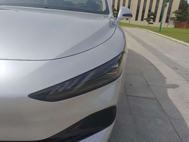 Roewe D7 2025 2025款 DMH 125km 世界冠军版