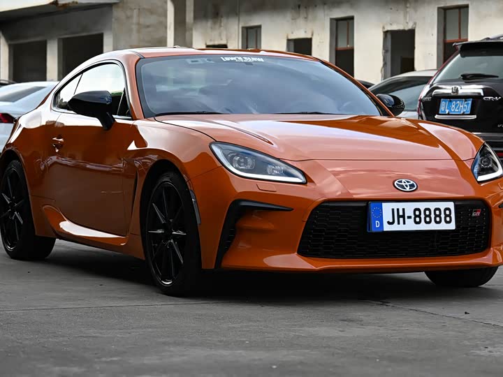 Toyota GR86 2023 2023款 GR 86 2.4L 手动十周年纪念版