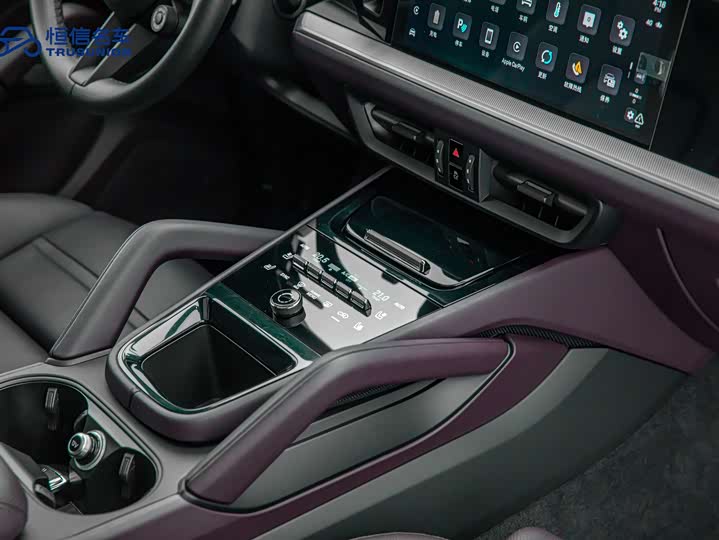 Porsche Cayenne Hybrid 2024 2024款 Cayenne E-Hybrid 2.0T