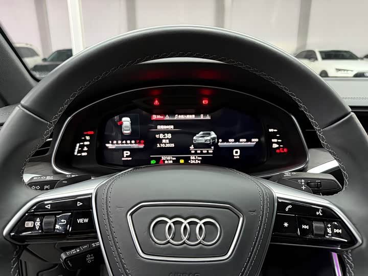 Audi A6L 2025 2025款 改款 45 TFSI quattro 臻选动感型