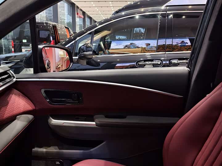 Toyota Sienna 2026 2026款 2.5L 双擎两驱豪华版