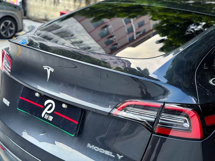 Tesla Model Y 2024 2024款 后轮驱动版