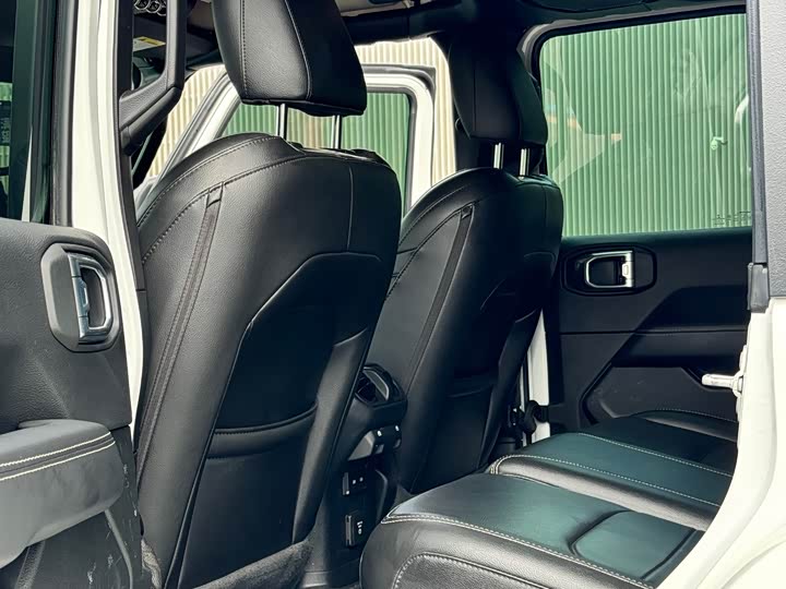 Jeep Wrangler Hybrid 2021 2021款 四门 2.0T 4xe 撒哈拉