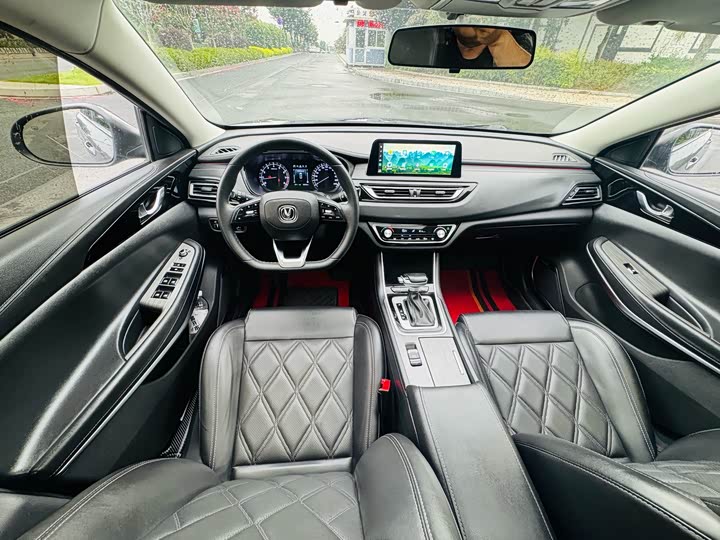 Changan Raeton CC 2021 2021款 蓝鲸版 1.5T DCT豪华型