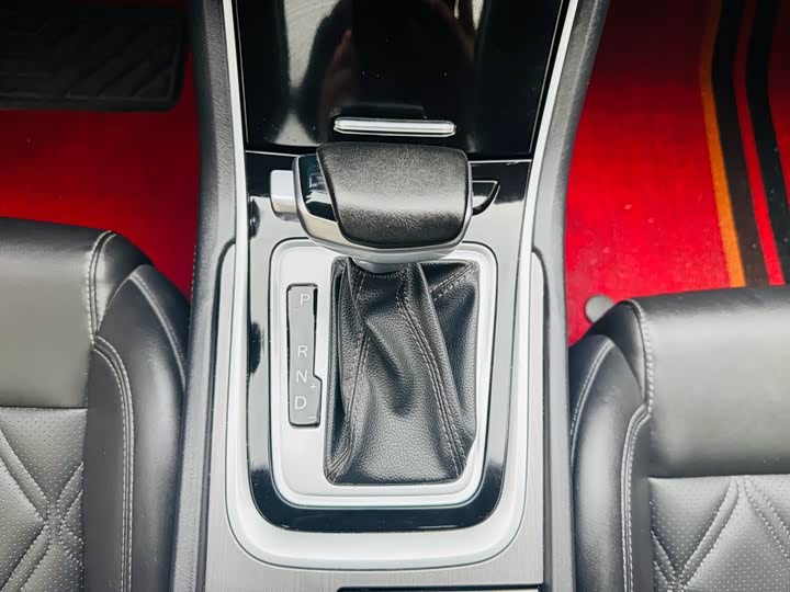 Changan Raeton CC 2021 2021款 蓝鲸版 1.5T DCT豪华型