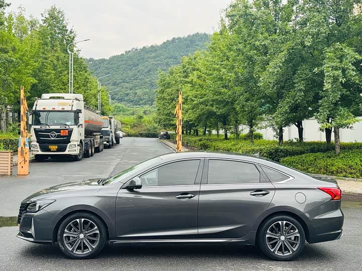 Changan Raeton CC 2021 2021款 蓝鲸版 1.5T DCT豪华型