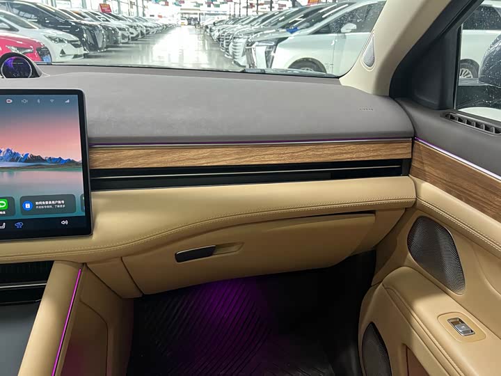 Aito M7 2024 2024款 1.5T 智驾四驱Ultra版 5座