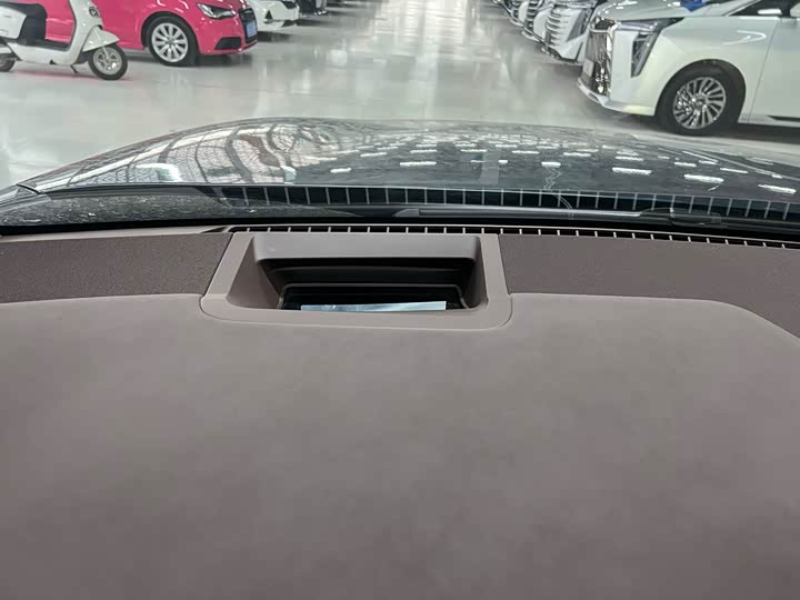 Aito M7 2024 2024款 1.5T 智驾四驱Ultra版 5座