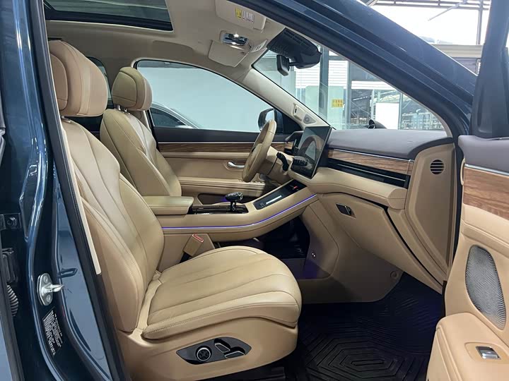 Aito M7 2024 2024款 1.5T 智驾四驱Ultra版 5座