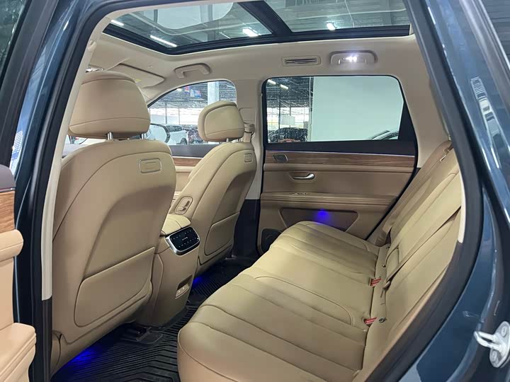 Aito M7 2024 2024款 1.5T 智驾四驱Ultra版 5座