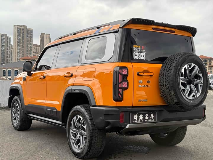 BAIC Beijing BJ40 2024 2024款 2.0T 全新城市猎人版 至尊型