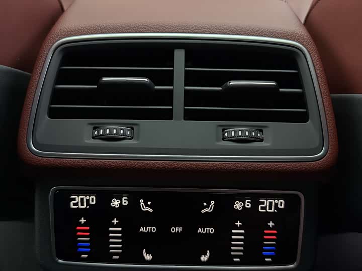 Audi A7L 2024 2024款 45 TFSI quattro S-line 黑武士版