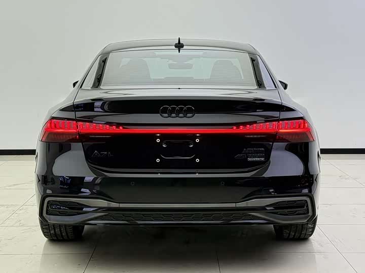 Audi A7L 2024 2024款 45 TFSI quattro S-line 黑武士版
