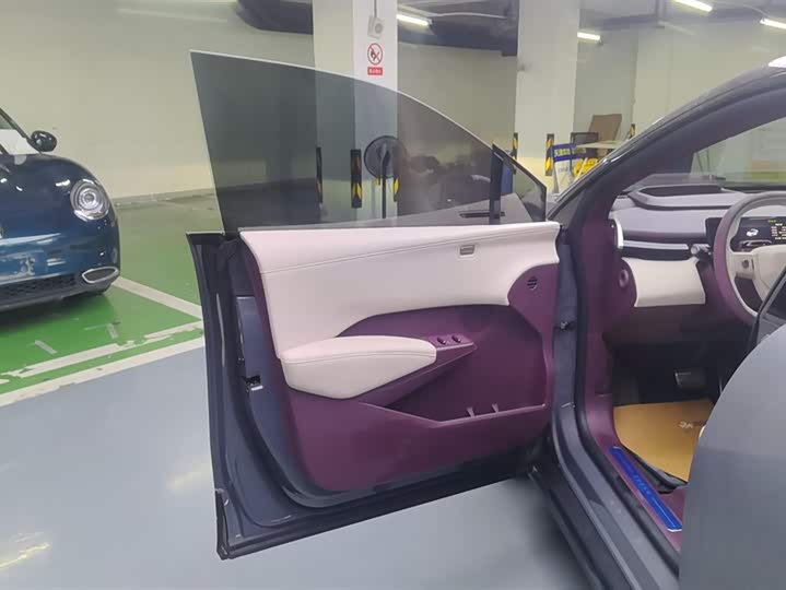 Zeekr X 2025 2025款 四座后驱魔方版