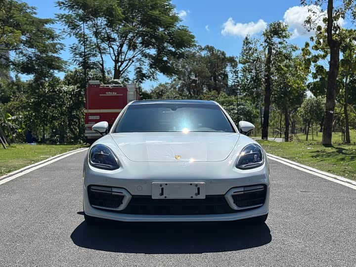 Porsche Panamera Hybrid 2022 2022款 Panamera 4 E-Hybrid 铂金版 2.9T