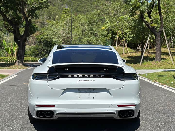 Porsche Panamera Hybrid 2022 2022款 Panamera 4 E-Hybrid 铂金版 2.9T