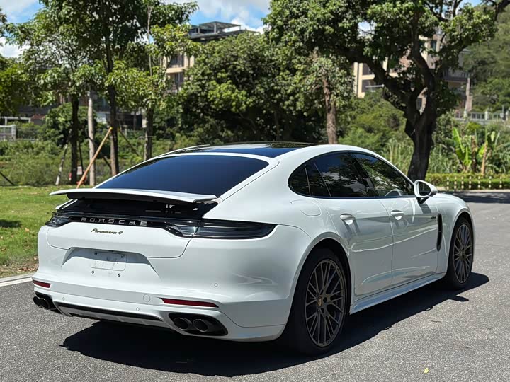 Porsche Panamera Hybrid 2022 2022款 Panamera 4 E-Hybrid 铂金版 2.9T