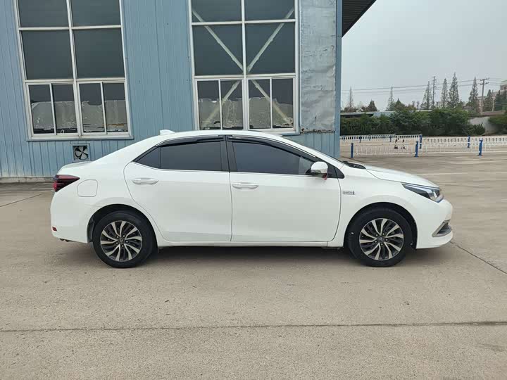 Toyota Corolla Hybrid 2020 2020款 1.8L E-CVT舒适版