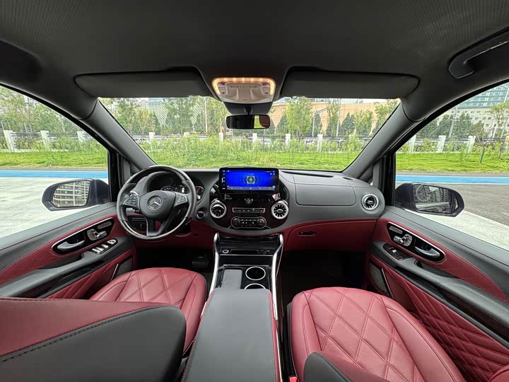 Mercedes-Benz Vito 2024 2024款 2.0T 精英版 7座