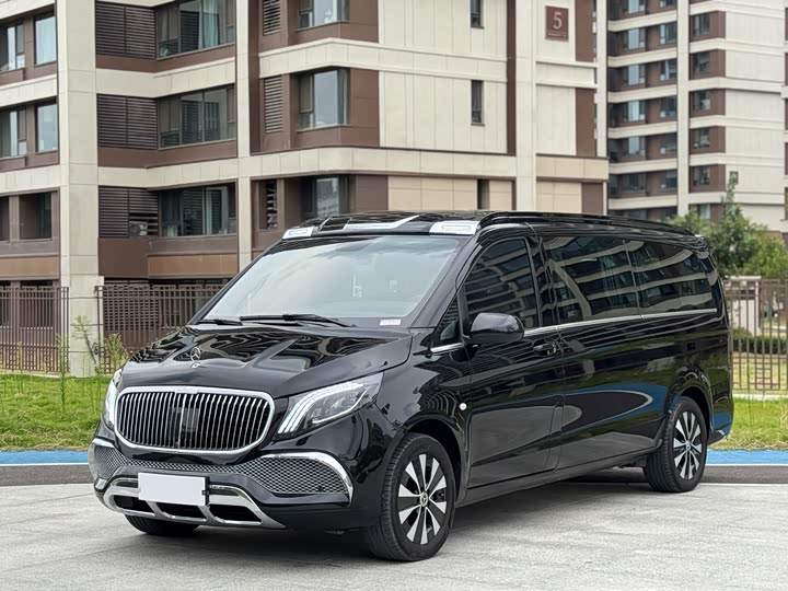 Mercedes-Benz Vito 2024 2024款 2.0T 精英版 7座