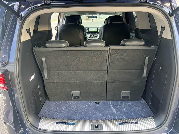 Roewe iMax 8 2022 2022款 400TGI 旗舰版