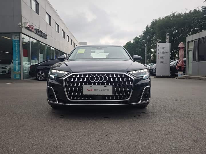 Audi A8 2025 2025款 A8L 45 TFSI quattro 豪华型