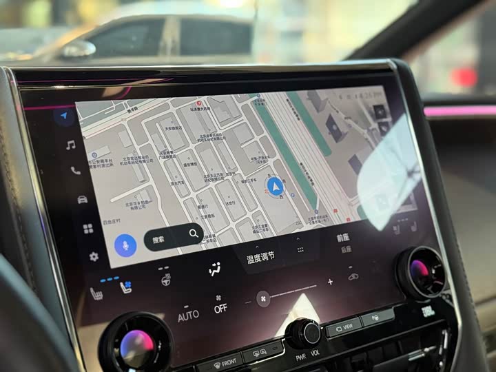 Toyota Vellfire 2024 2024款 皇冠 双擎 2.5L 至尊行政版