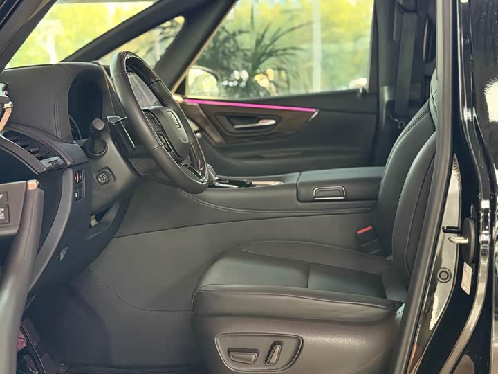 Toyota Vellfire 2024 2024款 皇冠 双擎 2.5L 至尊行政版