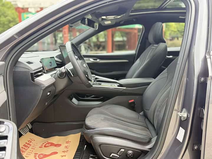 Geely Preface 2025 2025款 东方曜 2.0TD 望月版