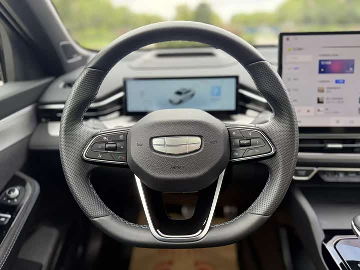 Geely Preface 2025 2025款 东方曜 2.0TD 望月版